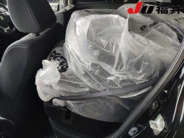 2013 SUZUKI SWIFT RS